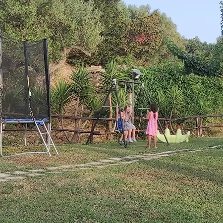 Zefiro Apartament *